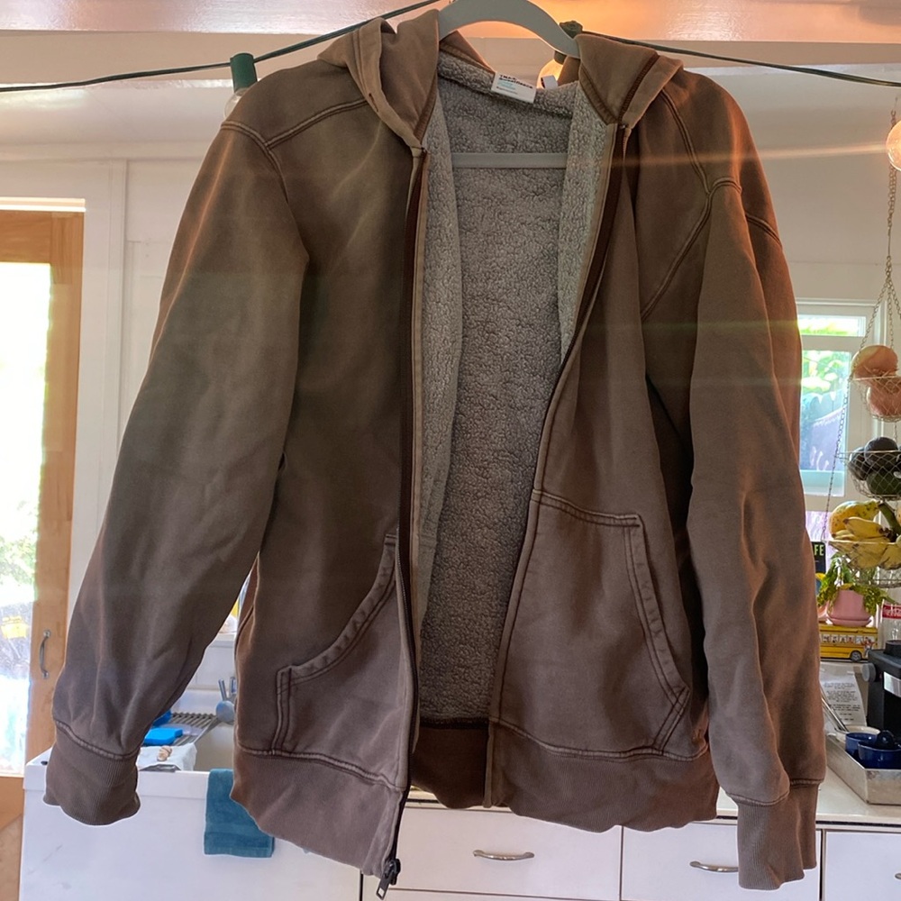 Aritzia Hoodie